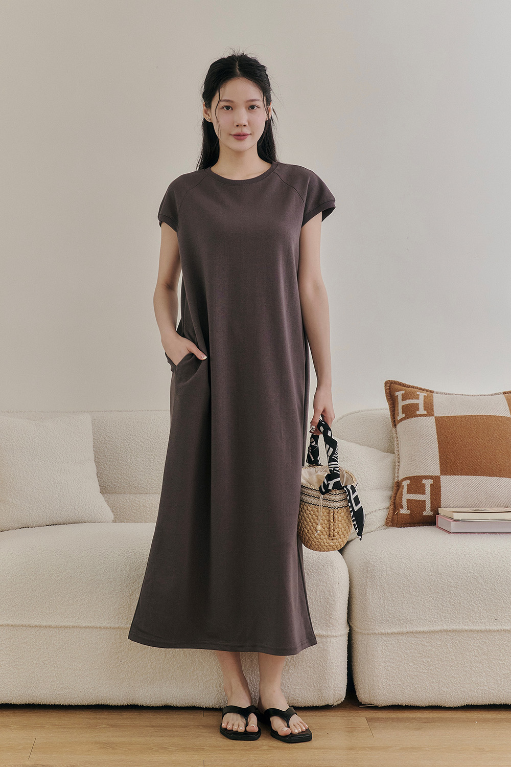 極簡穿搭 小包袖棉質長洋裝