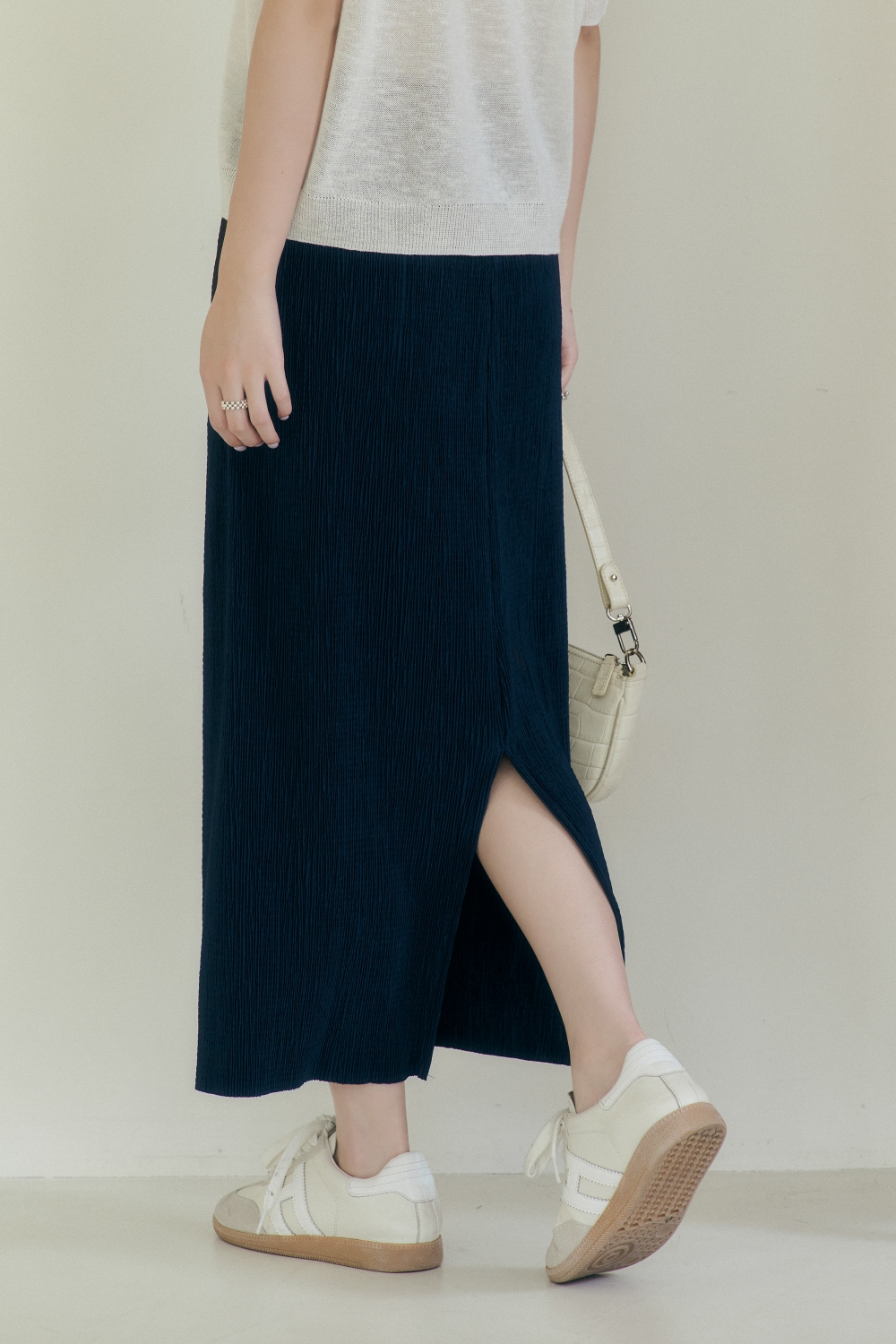 流光之境 細壓褶輕薄中長裙