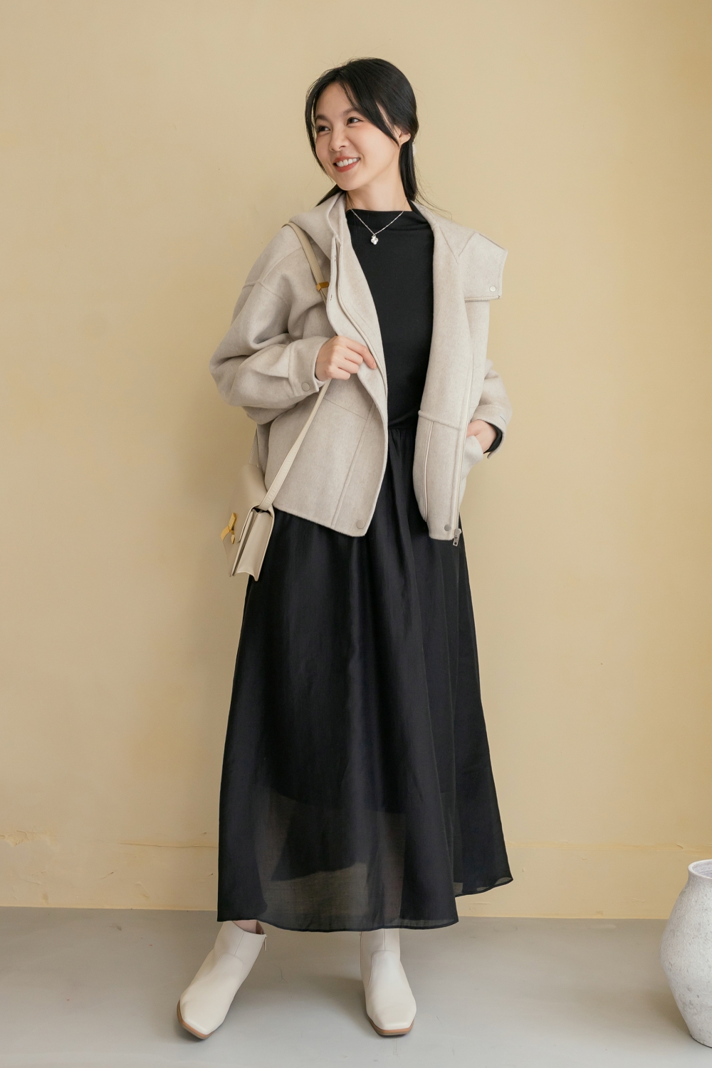 HEALER Made 服搭神器 微光澤拼接垂領長洋裝