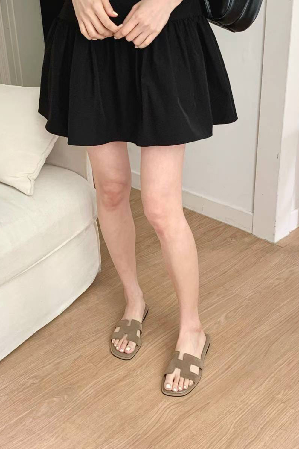 優雅漫步 麂皮H字拖鞋