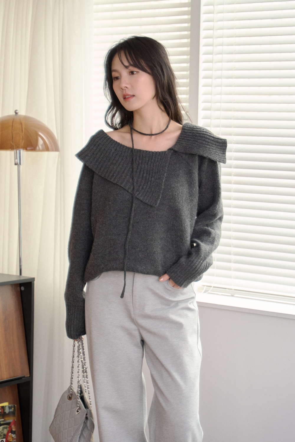 現正曖昧中 翻領露肩針織毛衣