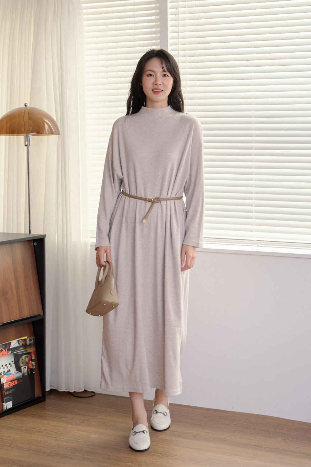 週一還想睡 半高領寬鬆長洋裝