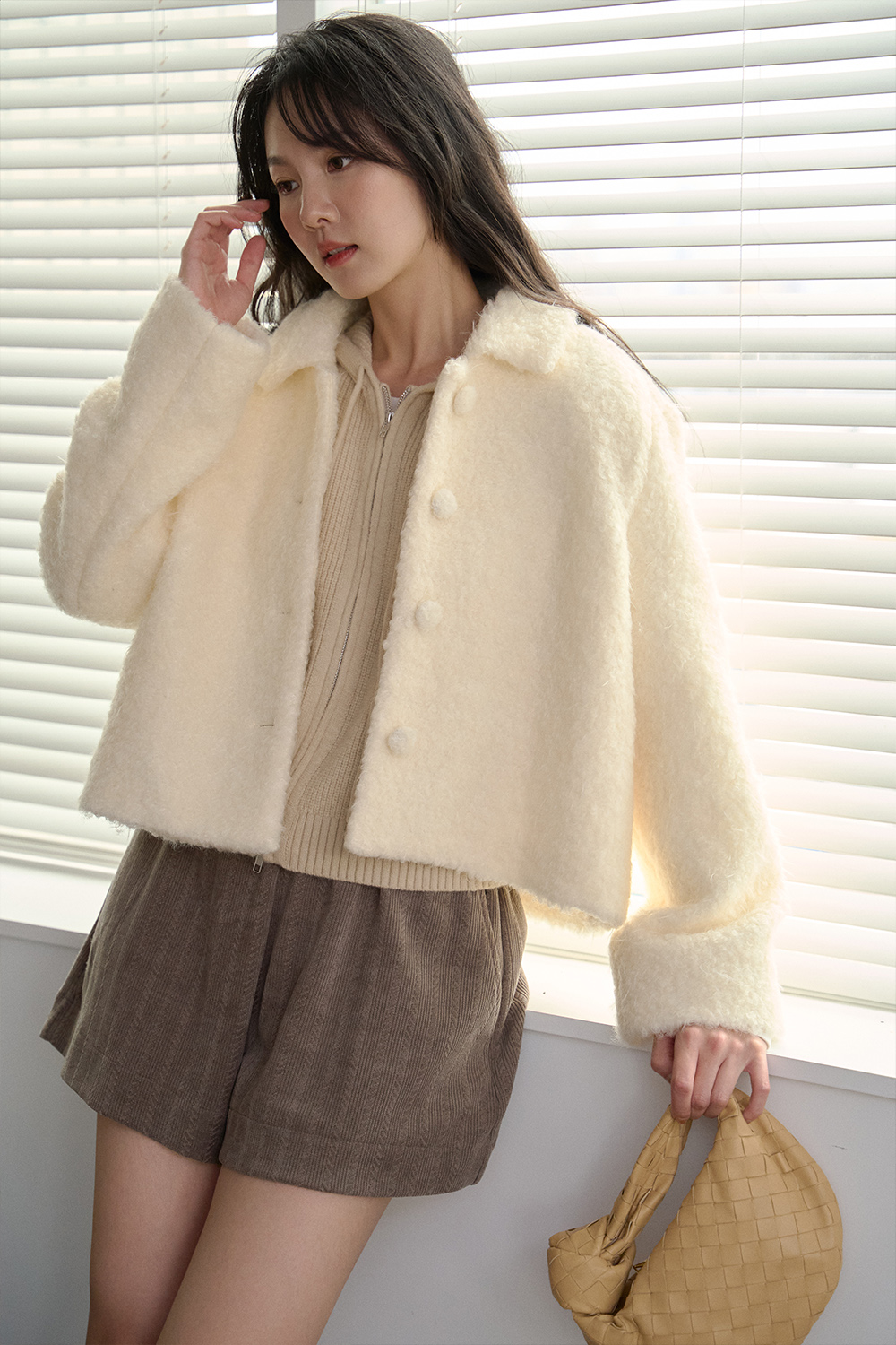 櫥窗名品 捲捲毛包釦外套