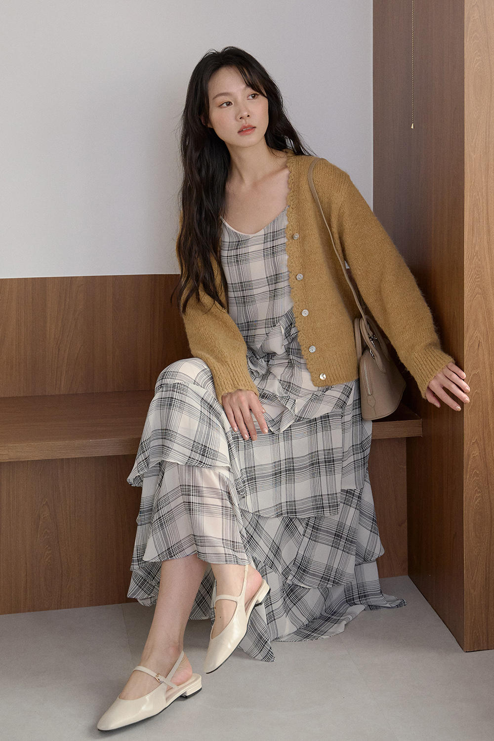 捲捲雲 花邊針織外套