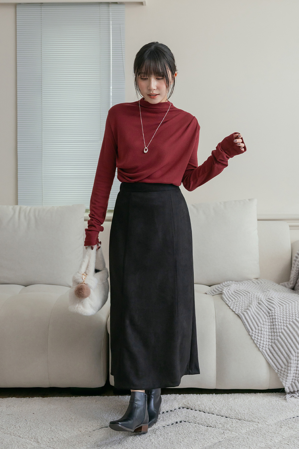 內建直角肩 抓皺設計垂領上衣