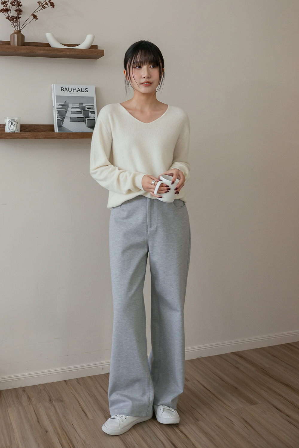 老朋友 親膚V領羊毛針織衫