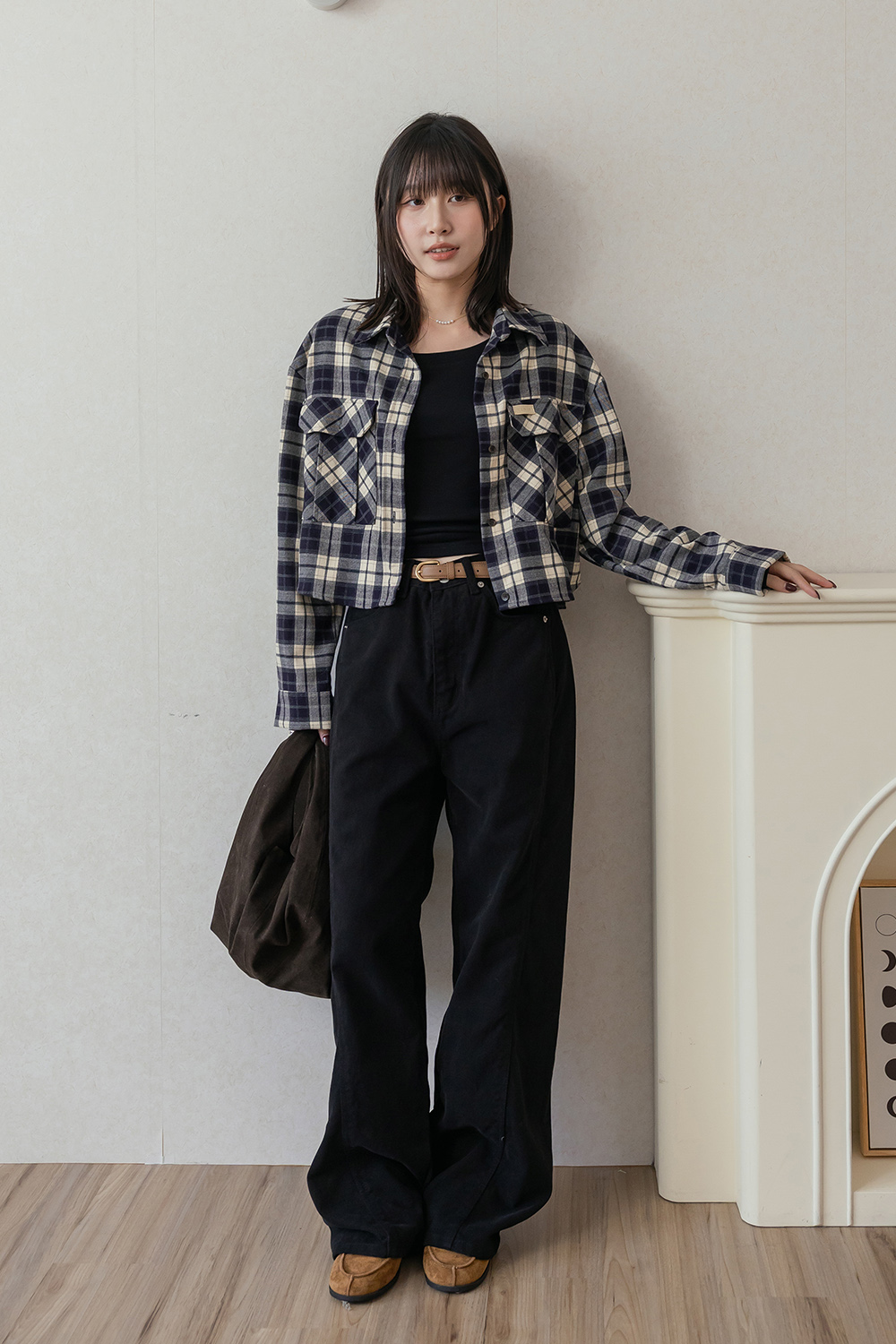 偵探小姐 雙口袋磨毛短版格紋襯衫