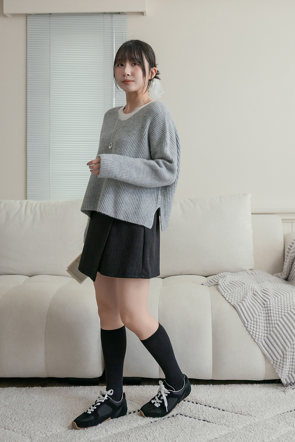 精緻層次 細直紋磨毛斜片短褲裙