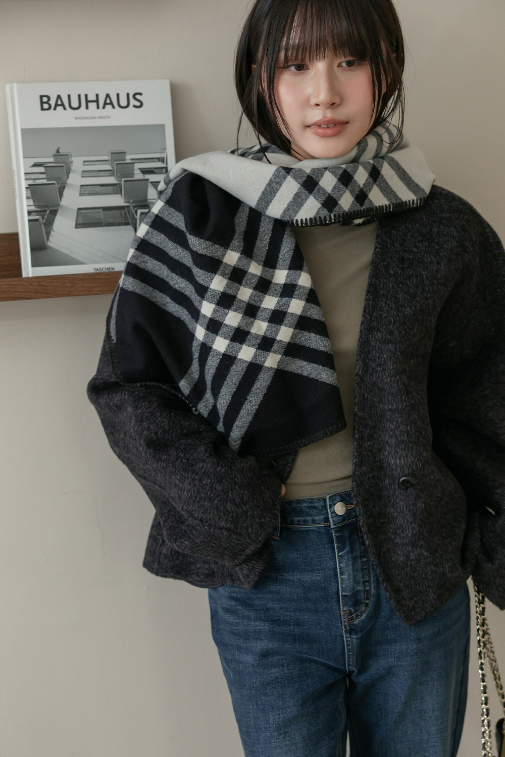 好看哭 仿羊絨雙面格紋圍巾