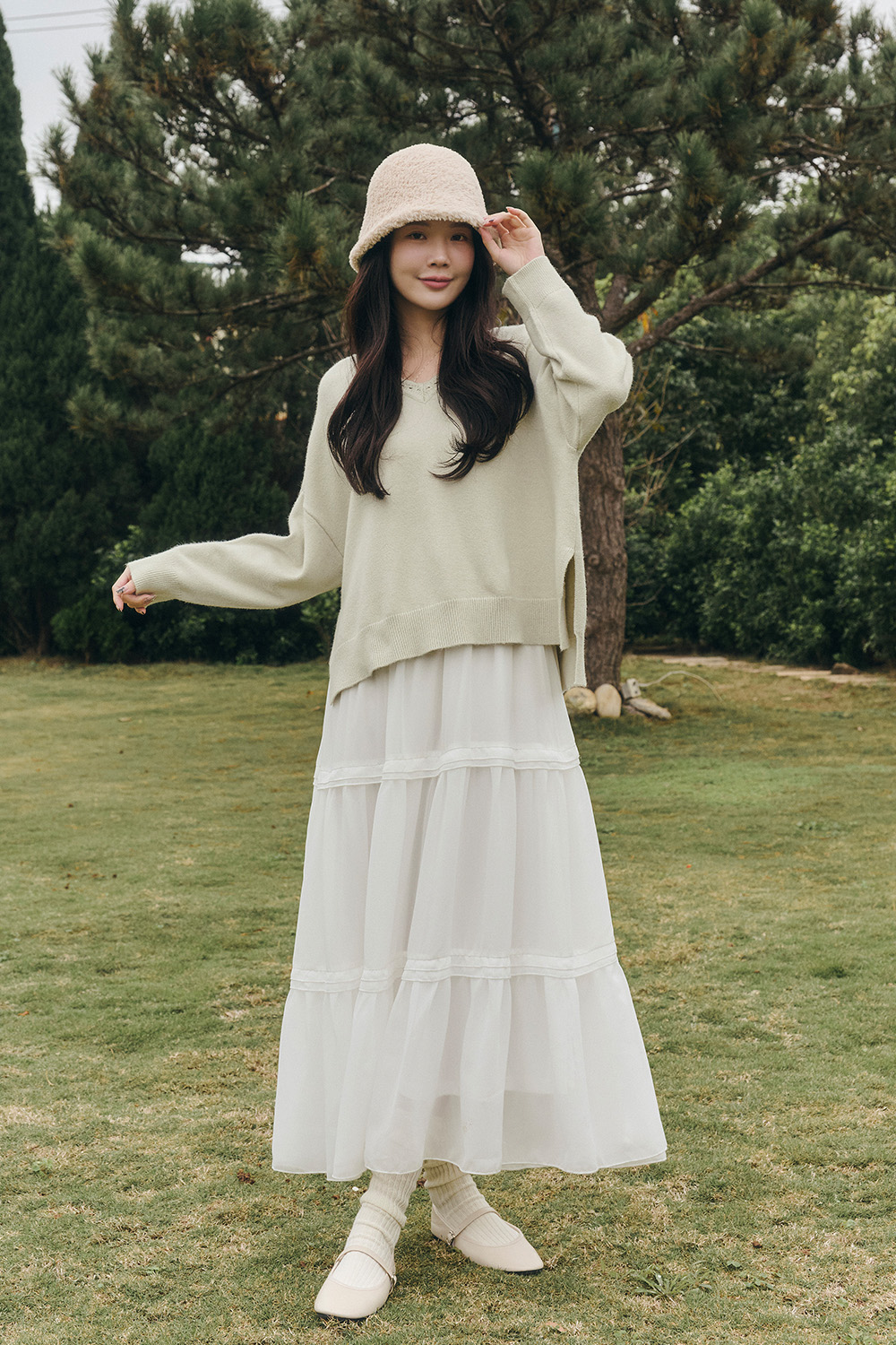 HEALER Made 花邊天天針織 V領側開衩針織毛衣