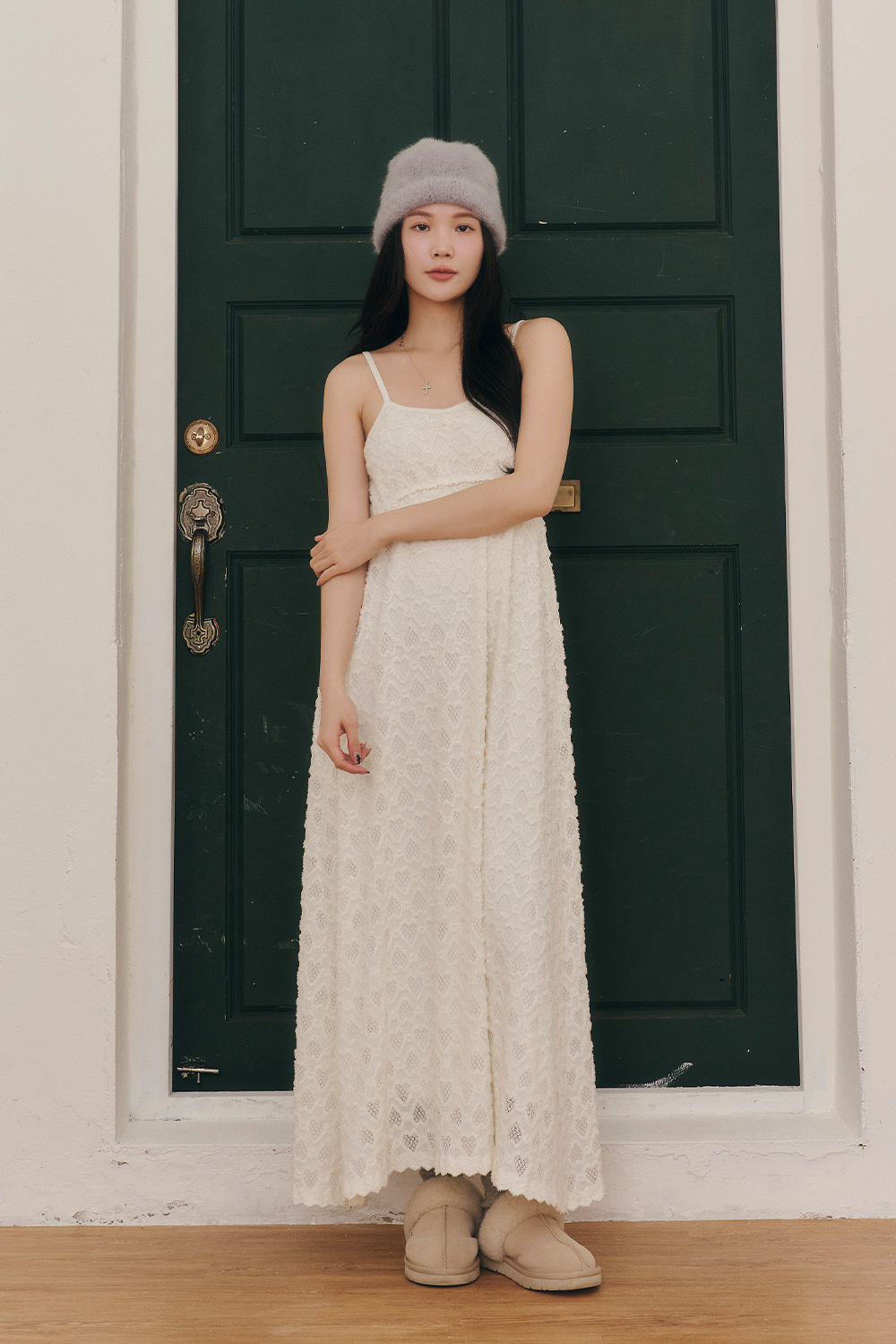 心心戀戀 愛心植絨細肩帶長洋裝