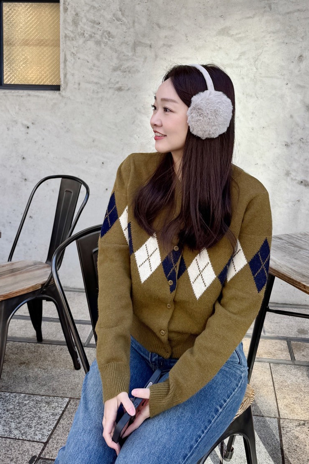 質感取勝 菱格紋針織外套