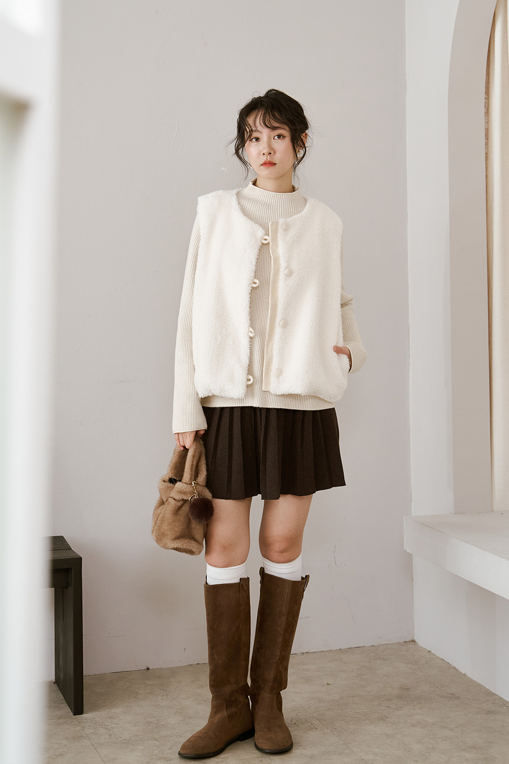 再度問爆 柔軟毛毛拼接背心