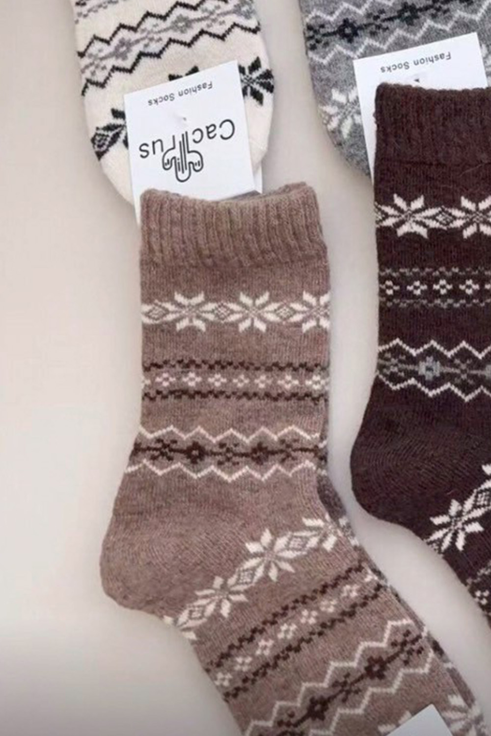 北歐旋律 雪花羊毛中筒襪