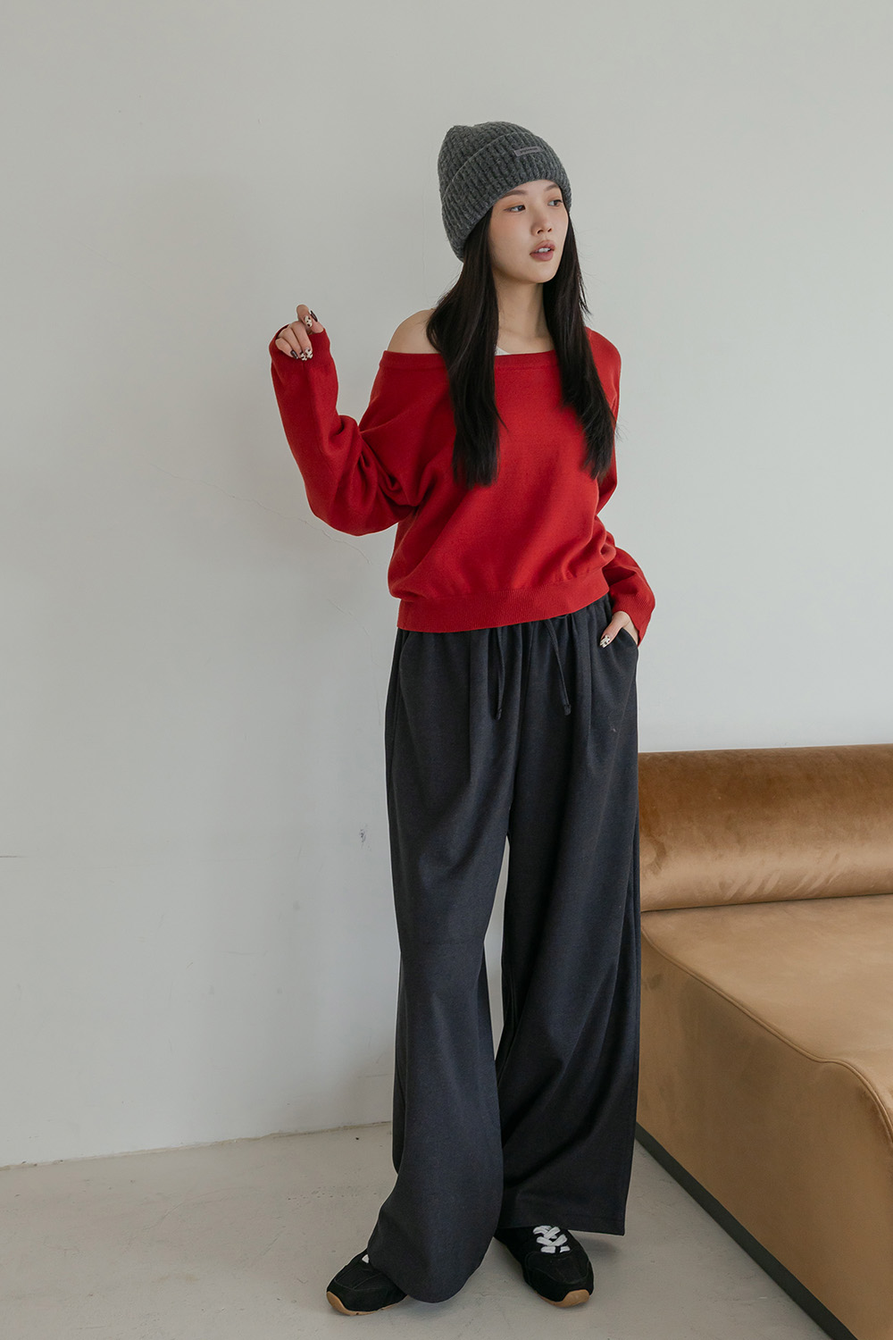 胯寬友善 寬鬆打褶輕磨毛寬褲