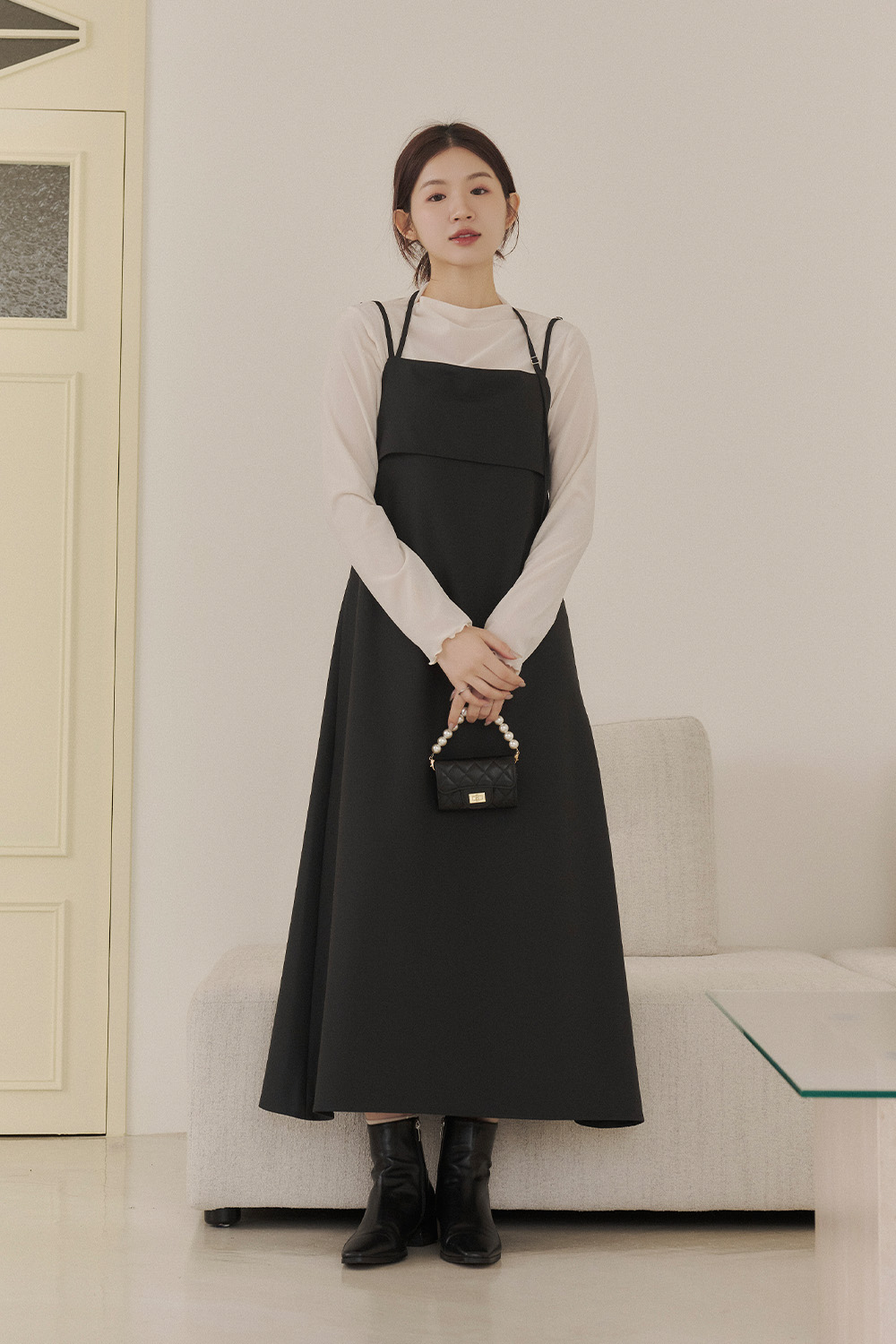 薄暮之城 繞頸細肩帶造型洋裝