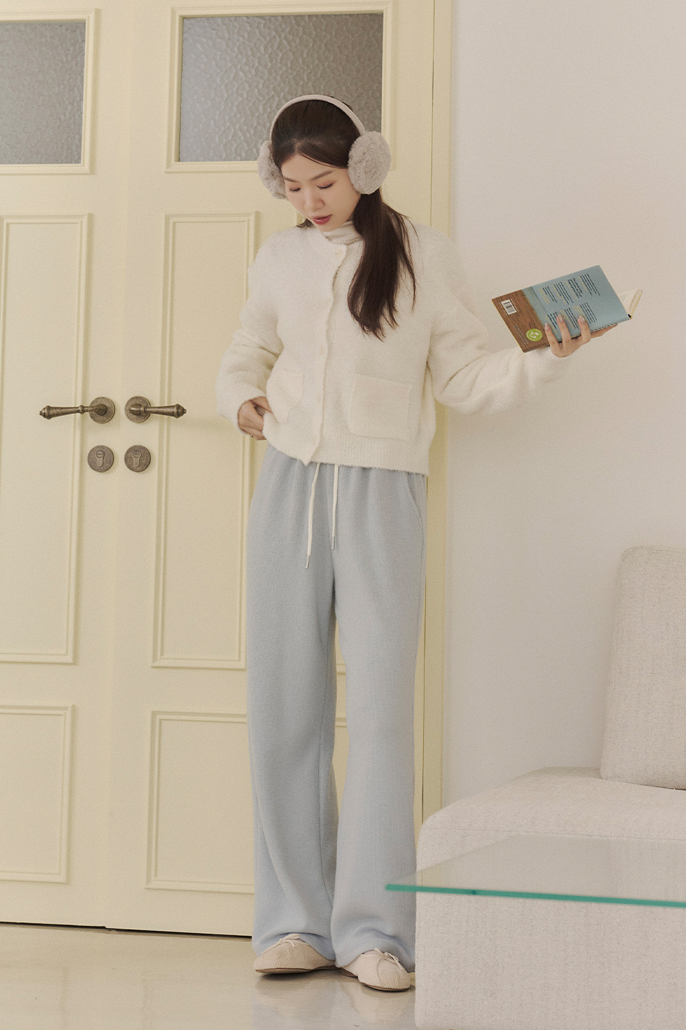 奶油鵝黃 圈圈紗雙口袋針織外套