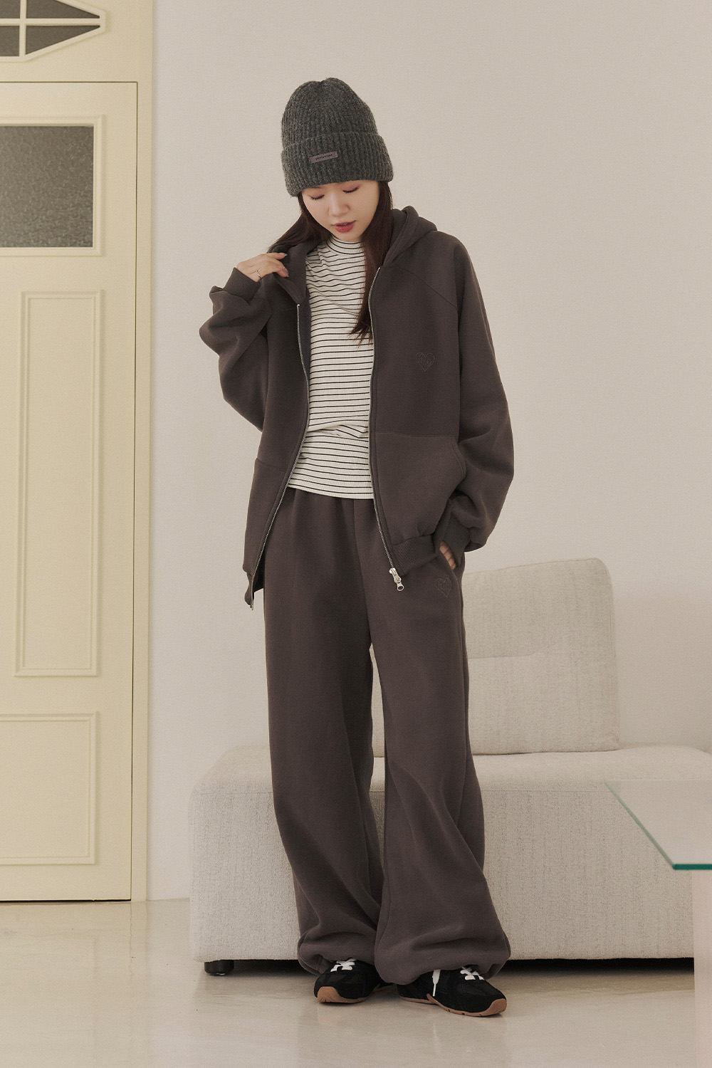 練舞室 內磨毛抽繩縮口寬棉褲