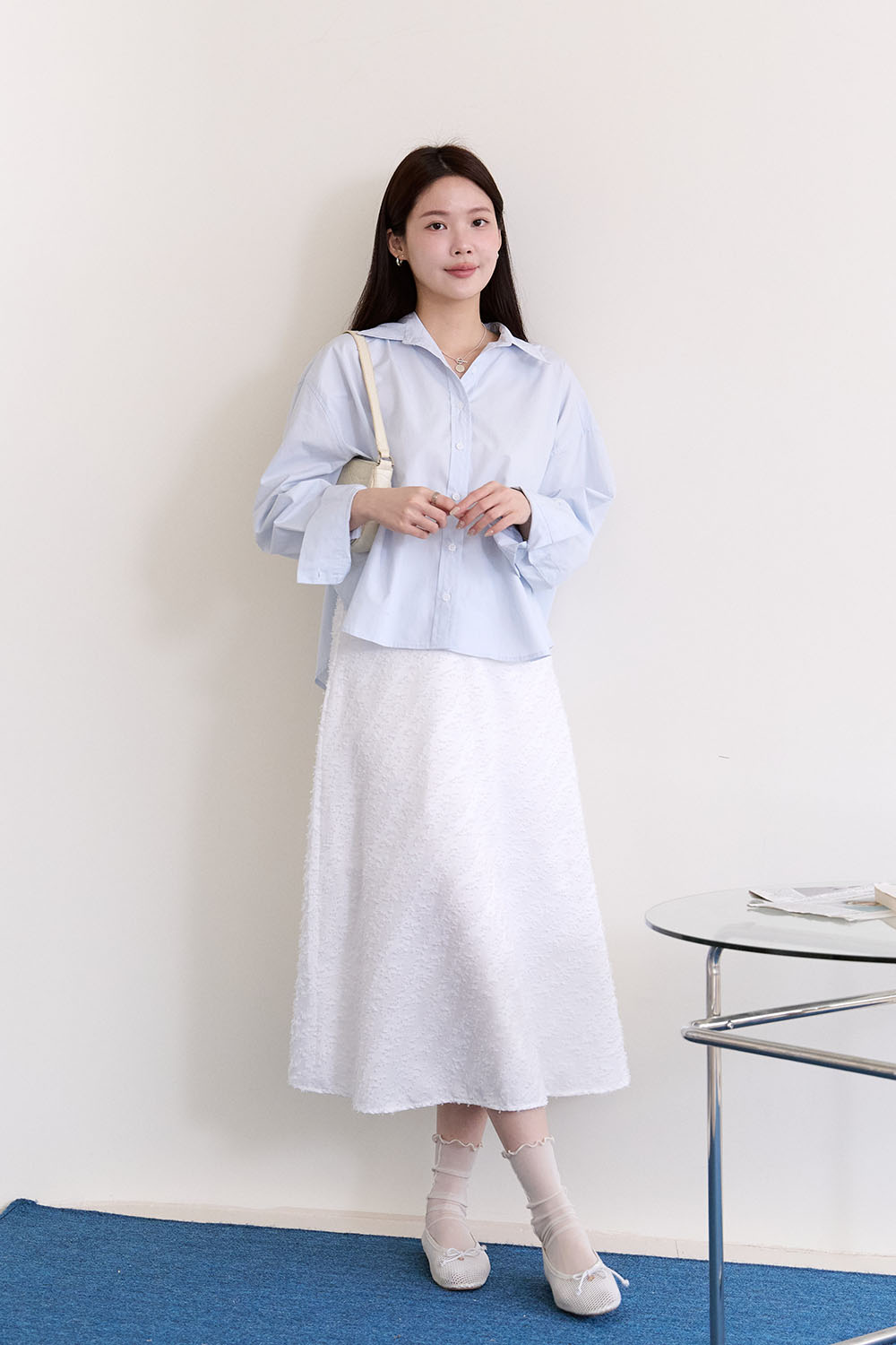 週一也有好心情 前短後長寬鬆襯衫