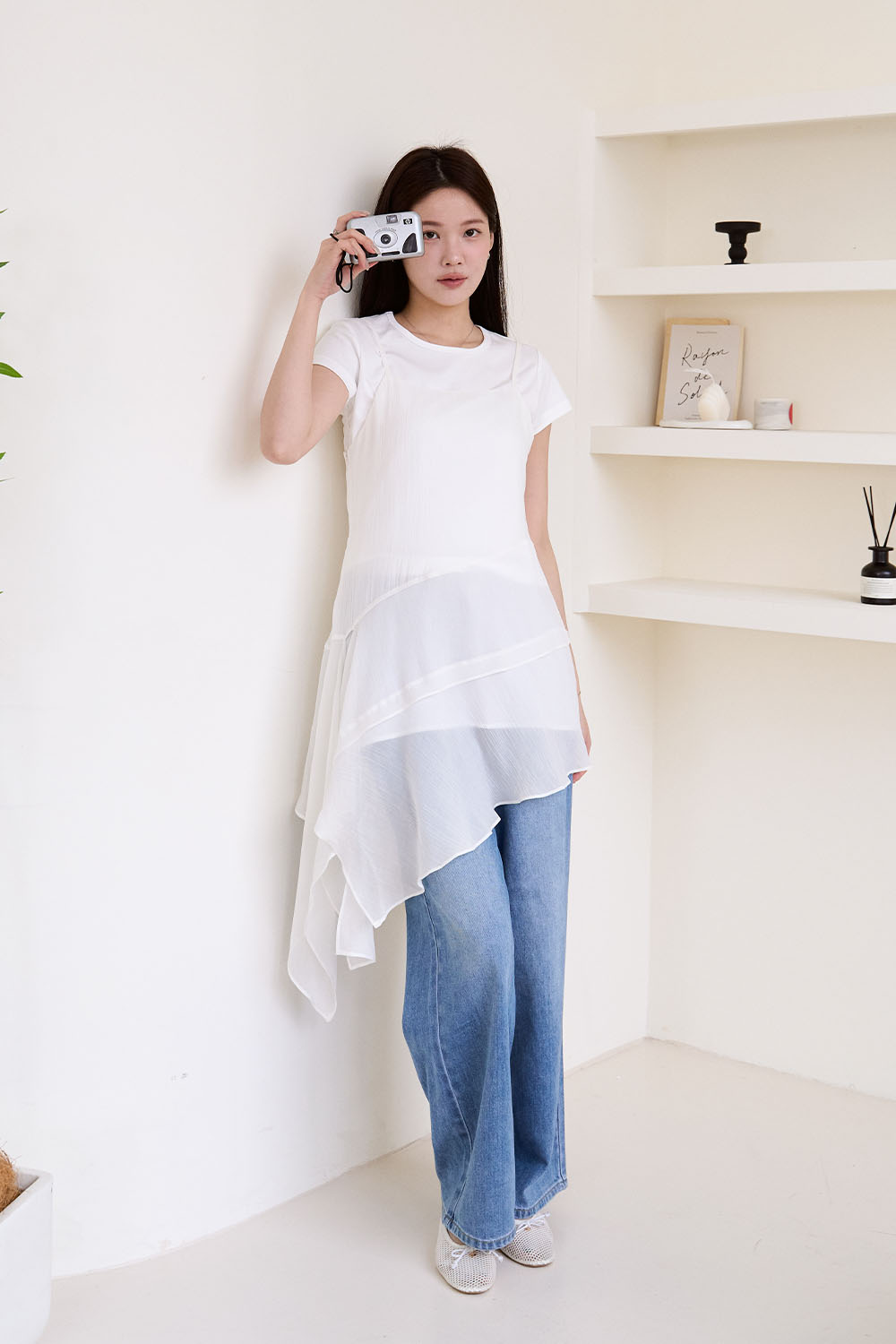 透明心事 斜下襬雪紡背心