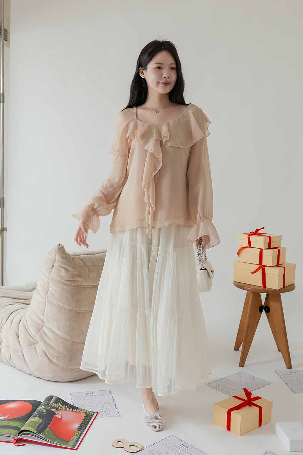 浪漫基因 露肩荷葉雪紡上衣