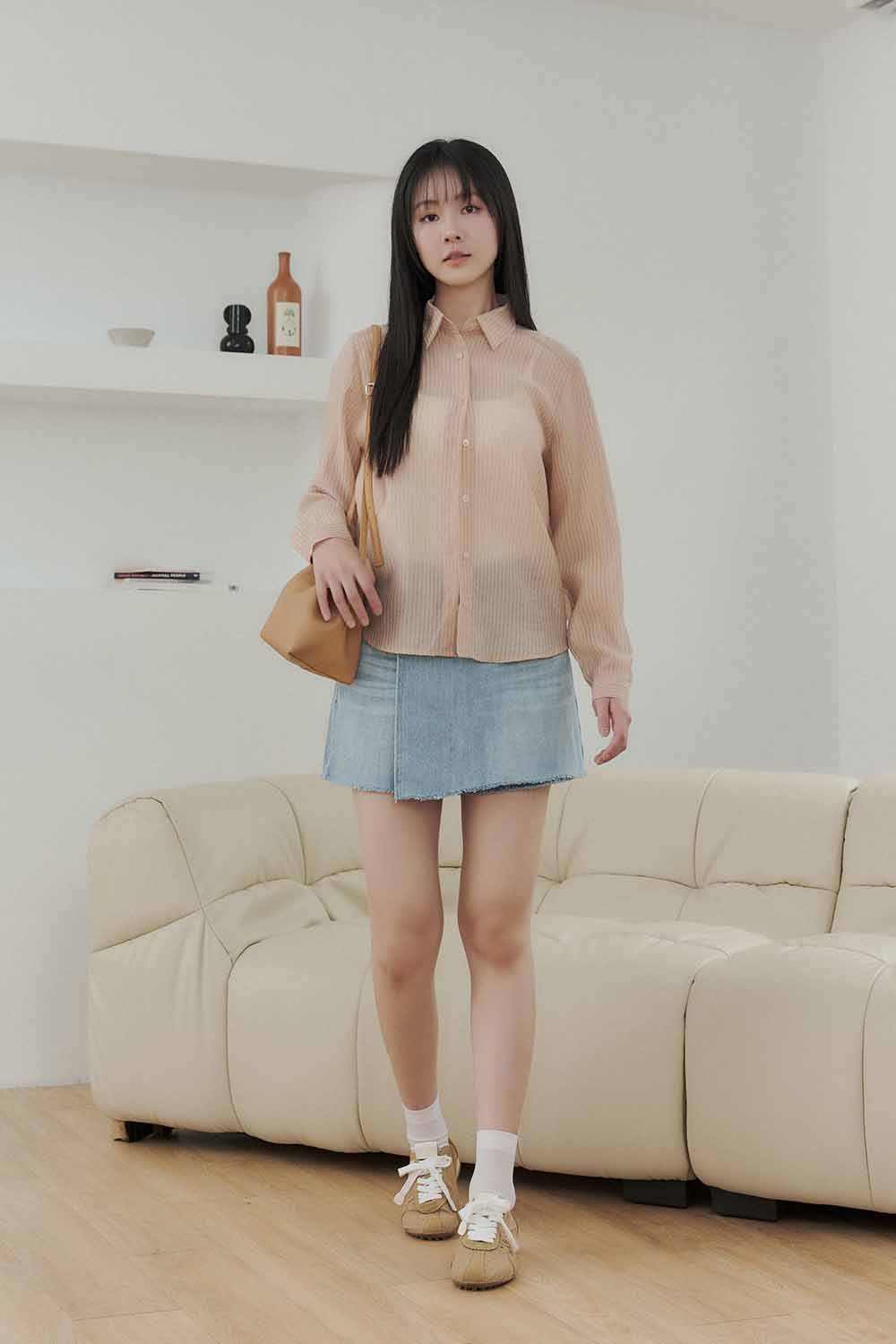 知性美 細條紋輕透襯衫